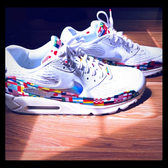 Nike Air Max International Flag Pack Nike Air Max International Flag Pack